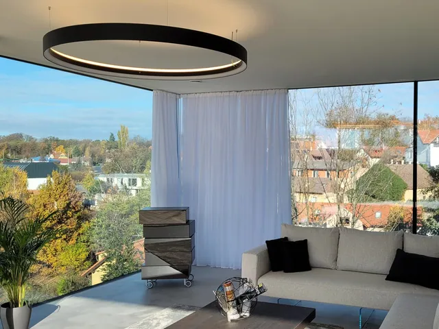 Indi Ø 150cm, Bluetooth ovládání